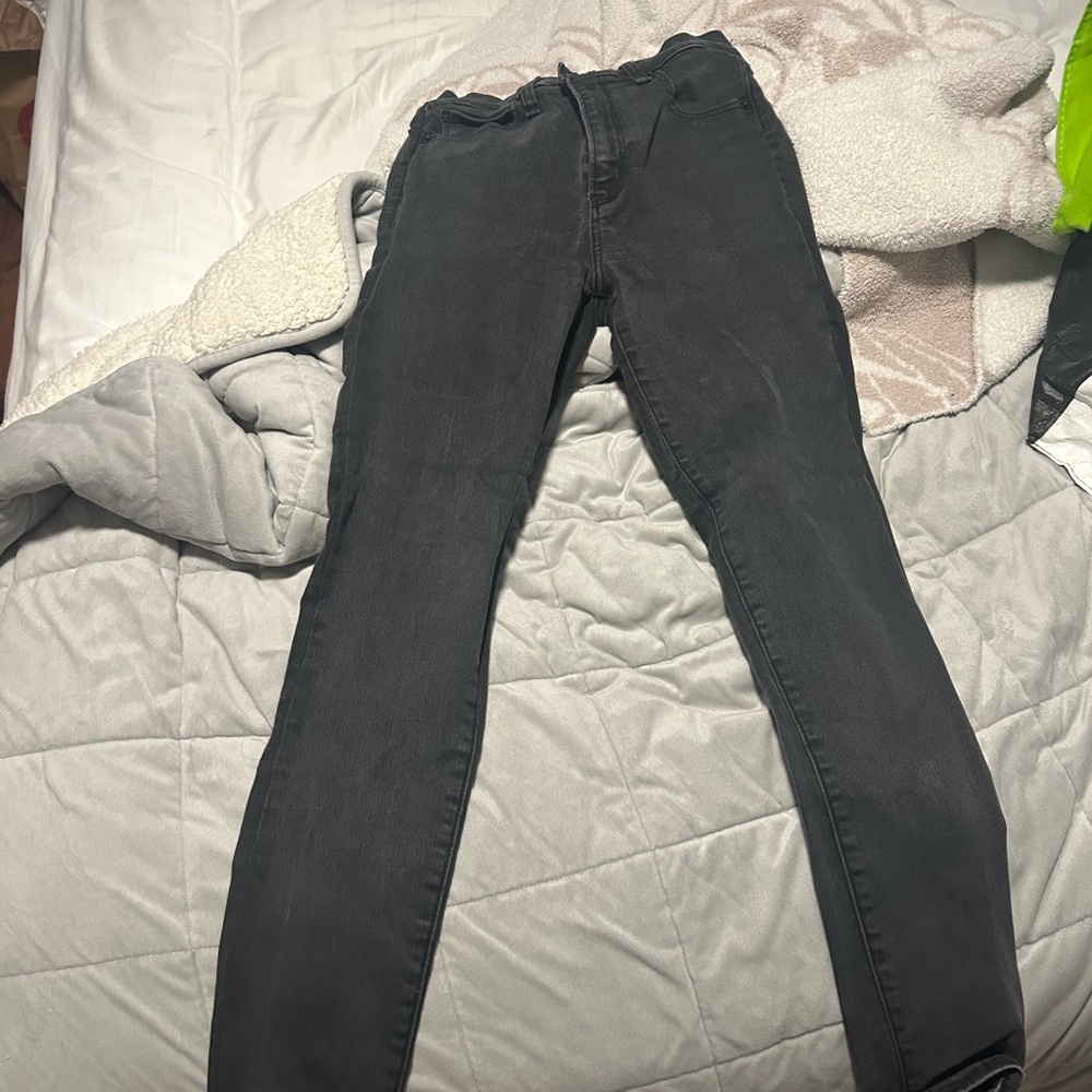 Abercrombie & Fitch Black High Rise Skinny Jeans